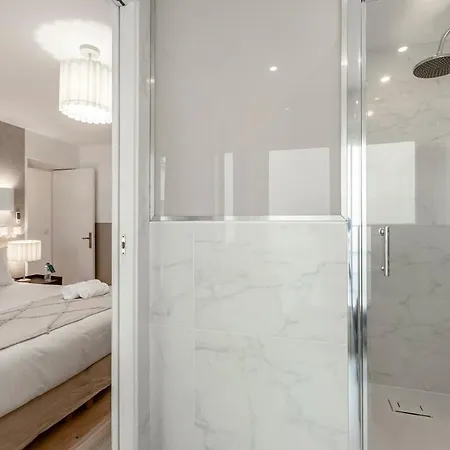 Apartment 11#opera#grands Boulevards#paris02#ac
