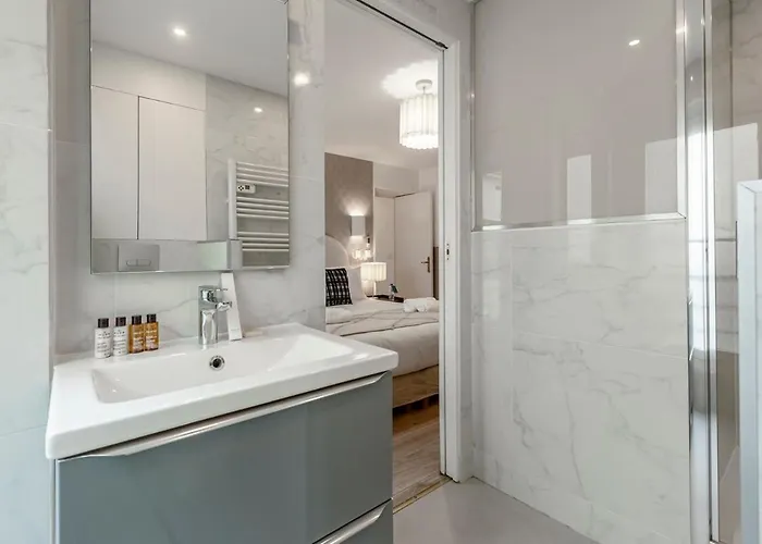 Apartment 11#opera#grands Boulevards#paris02#ac